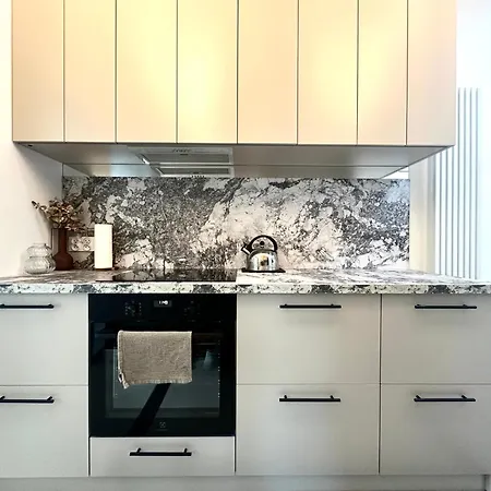 Lakowa ~ 1000m Main Square ~ Self Check-in 20h Wrocław