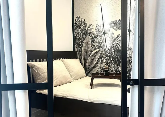 Lakowa ~ 1000m Main Square ~ Self Check-in 20h فروتسواف